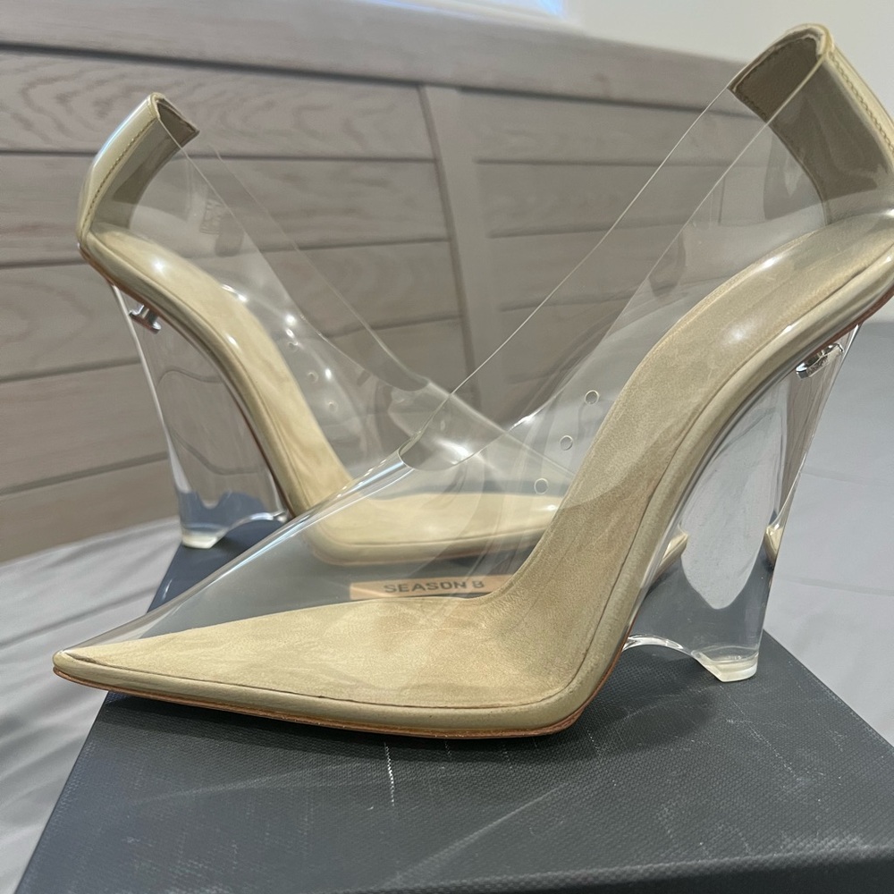 Yeezy Season 8 Pump Wedge
